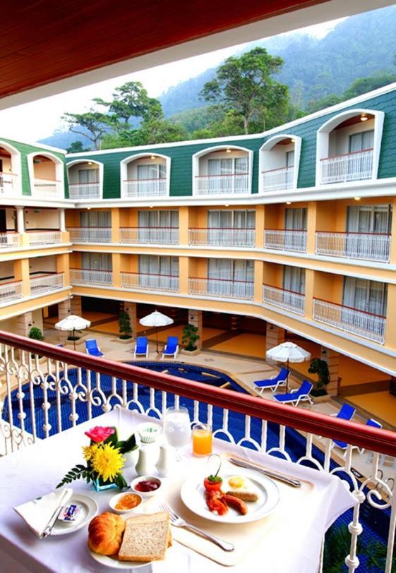 Kalim Resort Patong Exterior foto